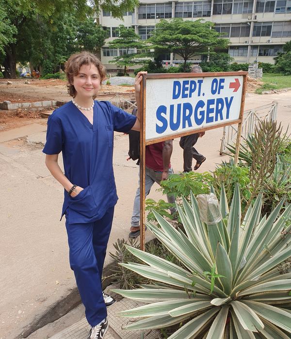 Kassi from USA at Korle-bu Teaching Hospital for Nutrition and Dietectics Internship